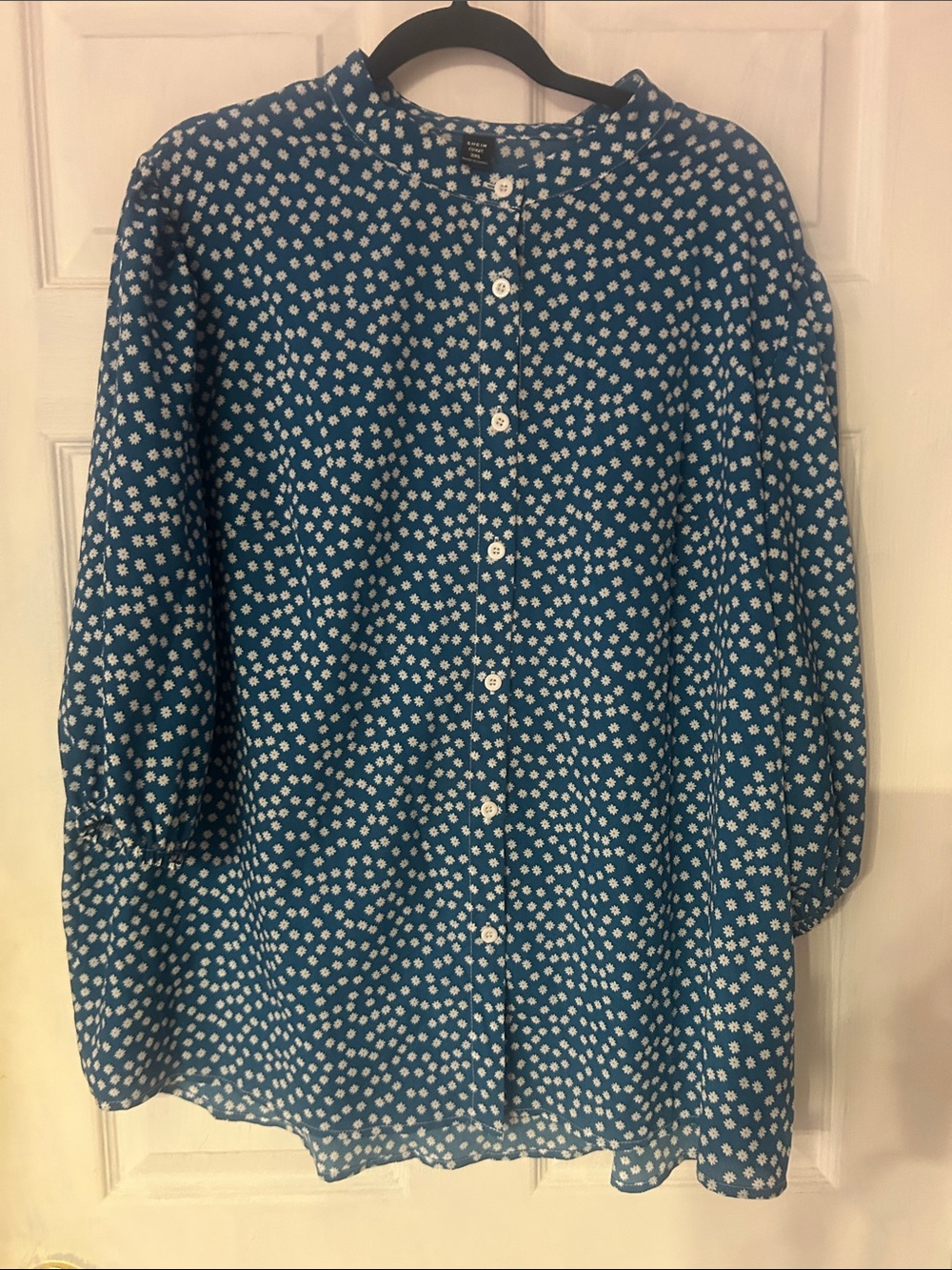 SHEIN Teal Blue Floral Button-Up Blouse